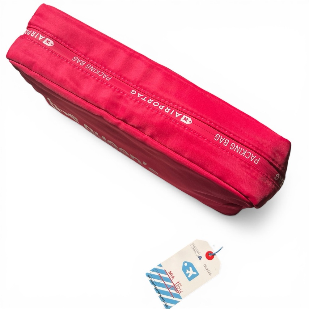 NWT AIRPORTAG “The Queen’s Belongings” Travel Zipper Pouch - Picture 3 of 5